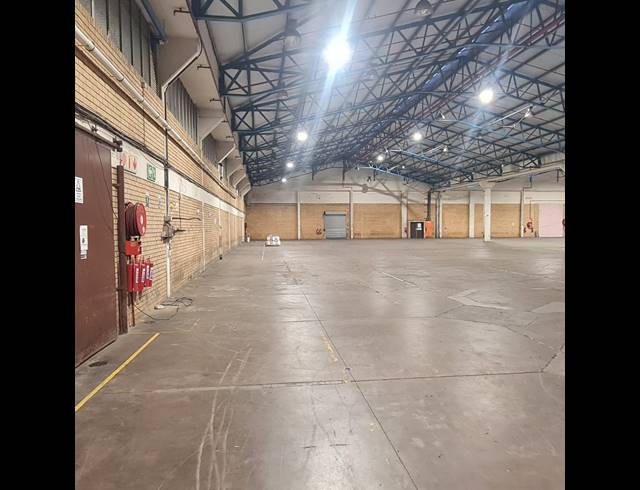 6,220M² WAREHOUSE TO LET IN DIEP RIVER
